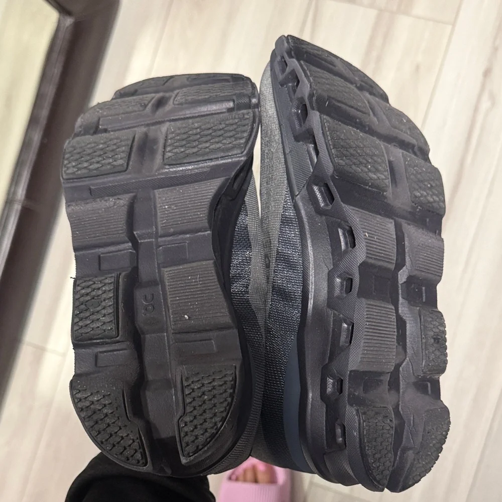 On Running Cloudmonster 2 Sneakers - Picture 3 of 3